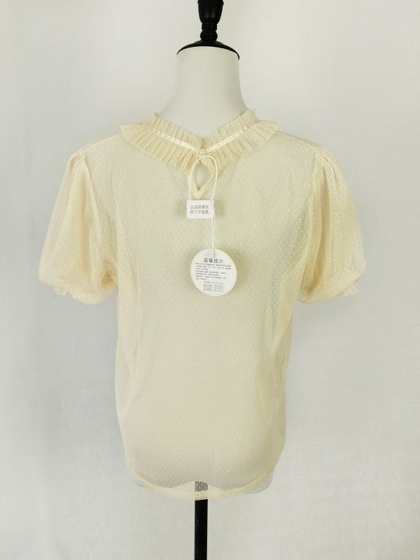 Short sleeved dotted yarn stand up collar with bubble sleeves for inner wear