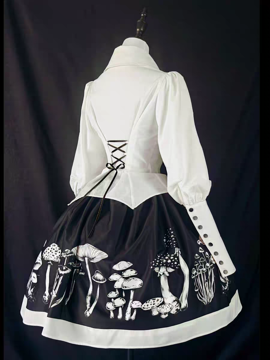 [Oath] Gothic style lamb leg sleeve shirt