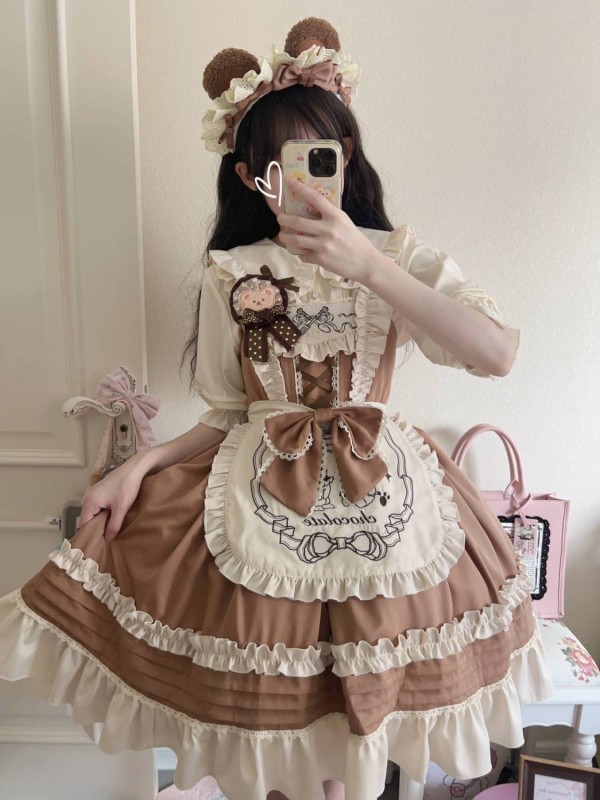 Chocolate cake sweet and cute embroidered suspender dress