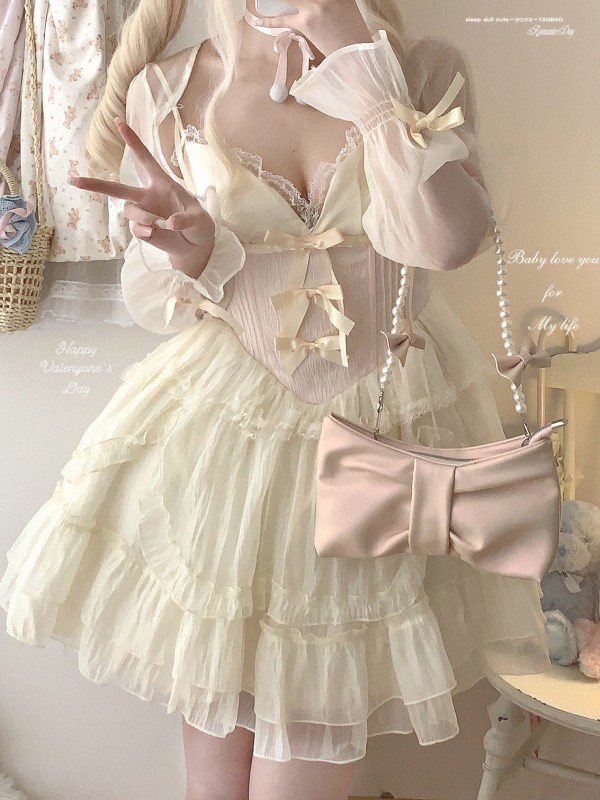 Sweet Lolita Bow Jacquard Retro Suspender Puffy Dress