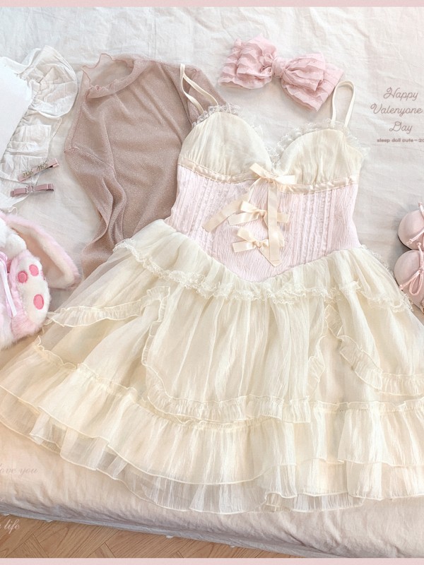 Sweet Lolita Bow Jacquard Retro Suspender Puffy Dress