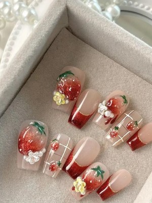 Sweet and Cool Hot Girl Style Strawberry Wearable Nail Art